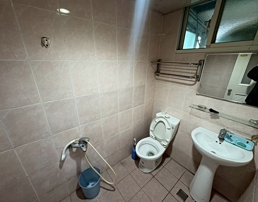 板新✨可租補✨獨洗曬✨採光通風✨傢俱齊全✨獨立陽台 - Image 7