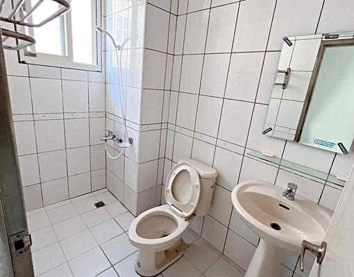 %金山街後段電梯陽台洗衣機獨立套房 - Image 5