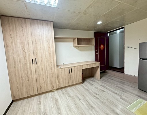 星鴻😊電梯正廟口套房鬧中取靜~ - Image 1