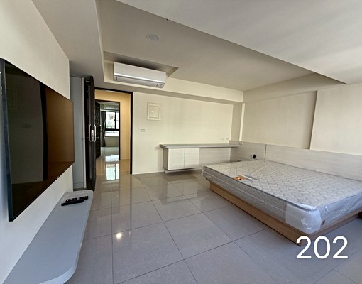 中西區|西賢一街|全新透天獨立套房出租202| - Image 1