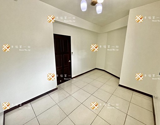 🔥北屯水湳新整理透天四房🔥可租補入戶籍😍門口雙車位🚗 - Image 11