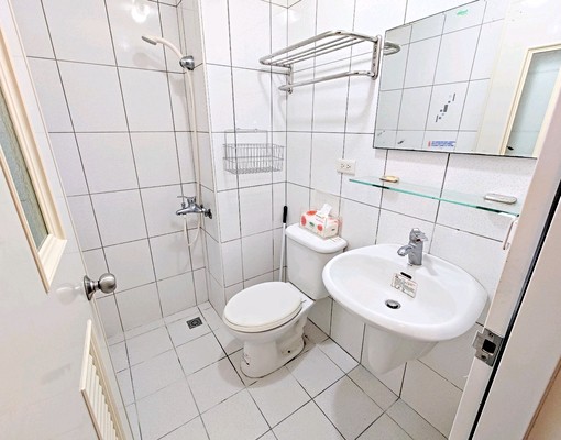 🌝中臺會館套房∣已換新床墊∣禁菸寵∣附機車位∣可租補🌝 - Image 6