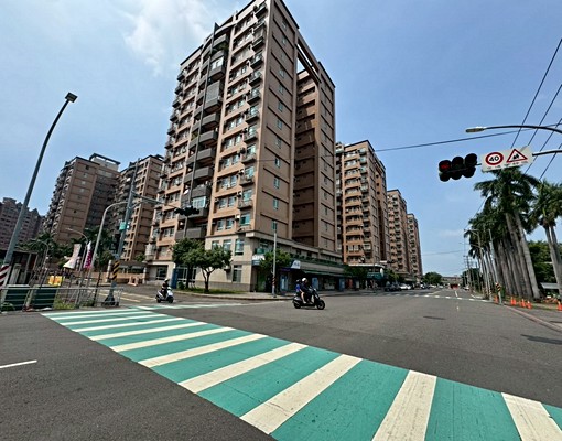 (租)鳳山新城乙區高樓中庭樹海大三房+平面車位 - 591租屋網 - Image 3