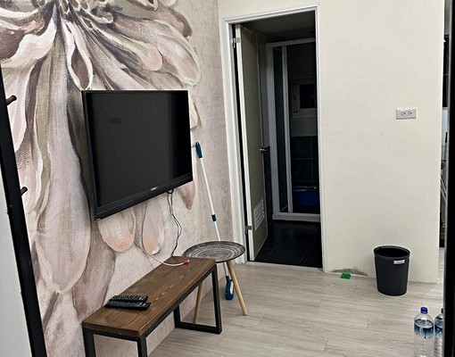 1房1衛1陽台、頂溪國小旁、二樓免爬高、靜巷不吵，有獨立陽台 - Image 2