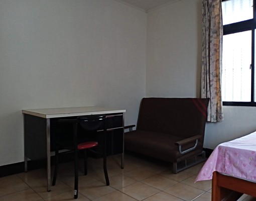 頂溪2分鐘.靜巷大三房.明亮通風.前後陽台.網路傢俱家電 - 591租屋網 - Image 3