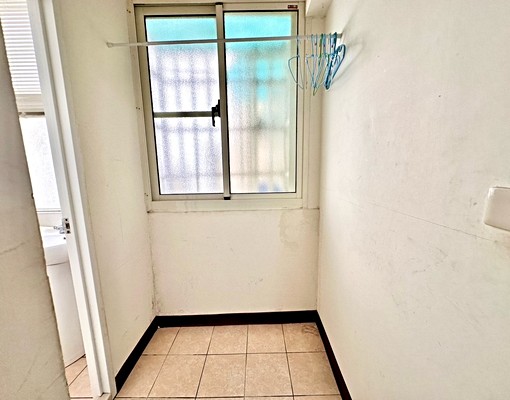 小資學生首選👍浴室開窗採光☀️近中國醫🛵可貓狗💯可租補 - Image 4