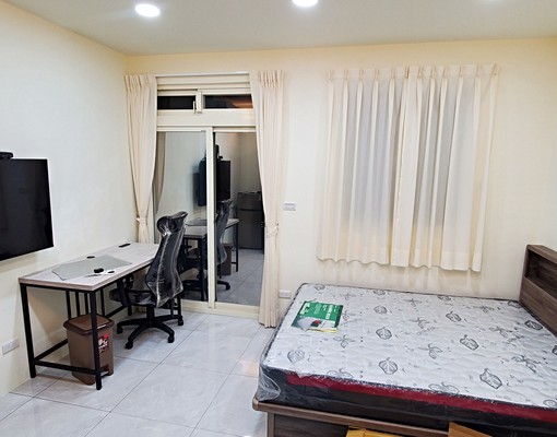 新埔捷運套房出租 - Image 2