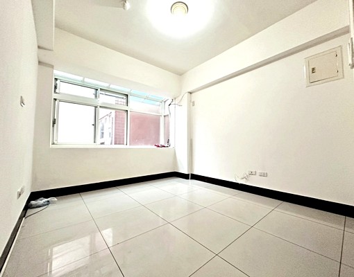 可租補一般租/滿庭芳二房車/含管/車位 - 591租屋網 - Image 1