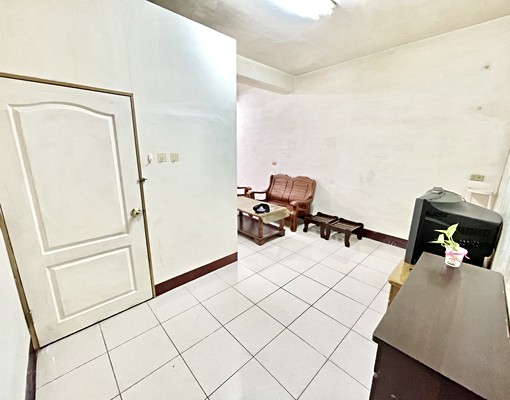 嬸嬸的腦海裡⭐超便宜合租首選|兩房一廳|超省台電|近修平朝陽 - Image 2