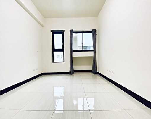 🏡【仁武皇家美墅｜尊榮4樓透天｜大空間4房4衛出租】 - Image 10