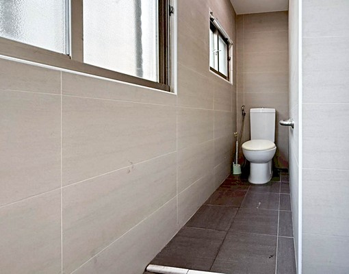 【高醫熱河商圈】正十全路上|黃金騎樓透店整棟出租 - Image 15