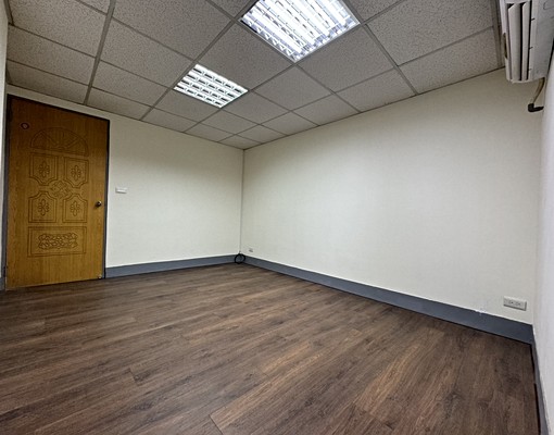 中區正一房一廳【質感大空間】⚜️可租補可乖寵陽台獨洗 - 591租屋網 - Image 4