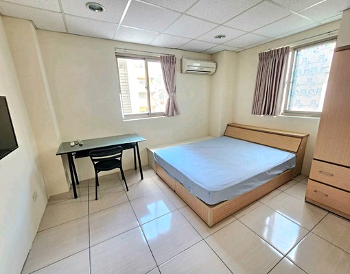 潭子勝利商圈美套房 - Image 1