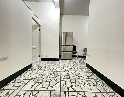 (可申請補助⚡戶籍)全新整理|靜巷一樓溫馨兩房-小邱 - Image 3