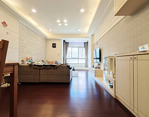 楊梅景觀漂亮大兩房車~可租補 - Image 1