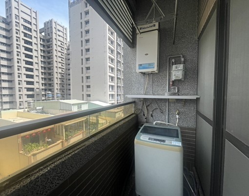 免服務費!可租補!凹子底璟立方樓中樓精美正兩房! - Image 9