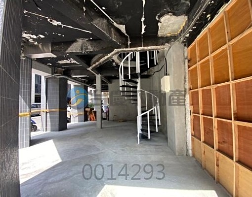 美麗島三角窗透天店面(含稅) - Image 3