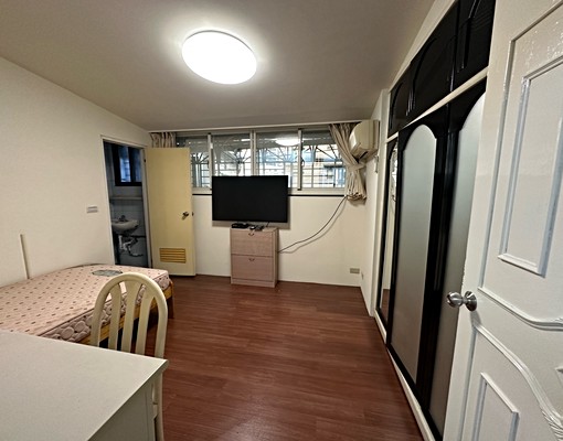 分租雙捷運黃金二樓.採光通風佳 - Image 5