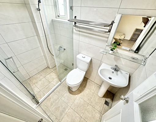 近中華夜市🔥可寵✨陽台獨洗曬✨雙租補✨系統衣櫃✨流理臺 - Image 8