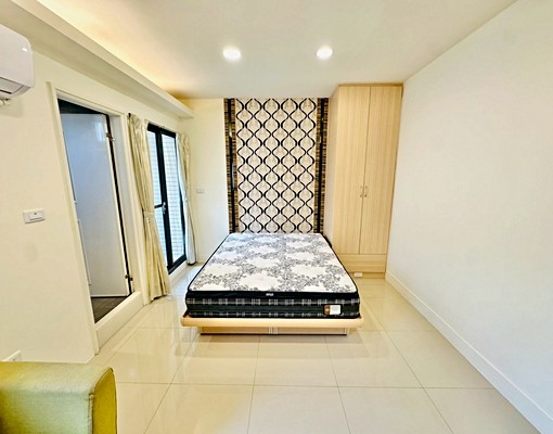 可租補❗全新精裝✨陽台獨洗✨大坪數✨採光美房✨子母車✨科博館 - Image 2