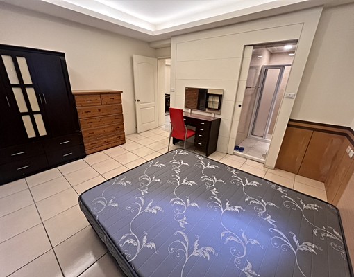 水湳文心中清中高樓3+1房✨大坪數✨家庭合租租補首選✨平車✨ - Image 11