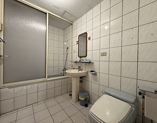 可租補入籍⭐️近全聯.迴龍站⭐️景觀龍門大三房車⭐️五泰小恩 - 591租屋網 - Image 9