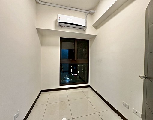 可租補🪴不用仲介費😍新泰美三房車(租金含車管)-五泰小凱 - 591租屋網 - Image 4