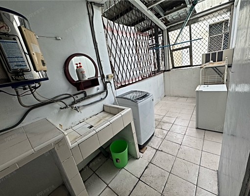 慈濟大學前學生大套房5000元0930-692418廖媽媽 - Image 6