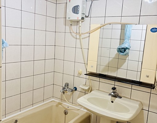 博館路大套房獨洗曬台水台電可租補 - 591租屋網 - Image 5