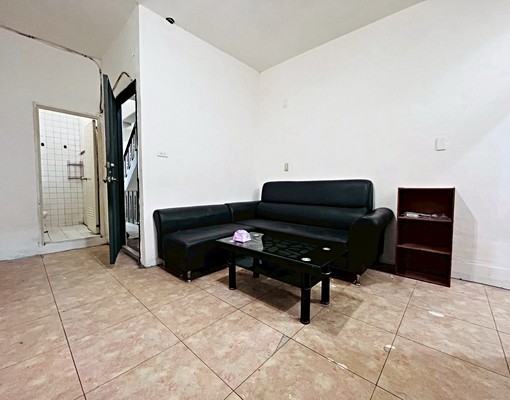 三重國小🚝全新變頻冷氣🔥傢俱誠可談⚡️格局方正 - 591租屋網 - Image 1