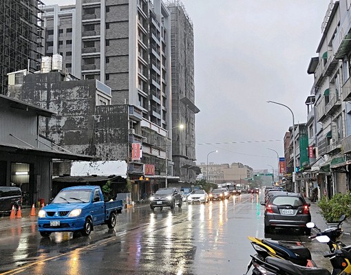 全新兩房裝潢附家電/一層一戶/可貓可租補 - Image 11