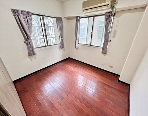 豐原三房🐻大間全新整理✨採光佳佳✨管理員代收包裹 - Image 6