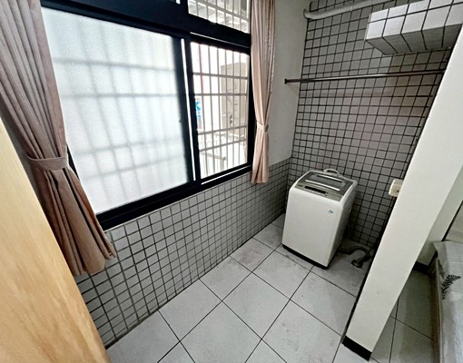 捷運站🌞超級秒殺🌞陽台獨洗🌞超大空間🌞對面車位 - Image 9