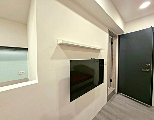 三民高中/裝潢新格局方正/採光通風乾濕分離/家具齊全/機能佳 - Image 7