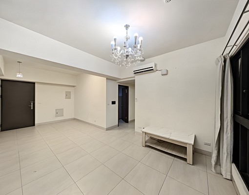 環球市四室附平車*獅子王 - Image 1