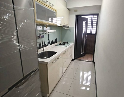 華勛市場三房車 - Image 6