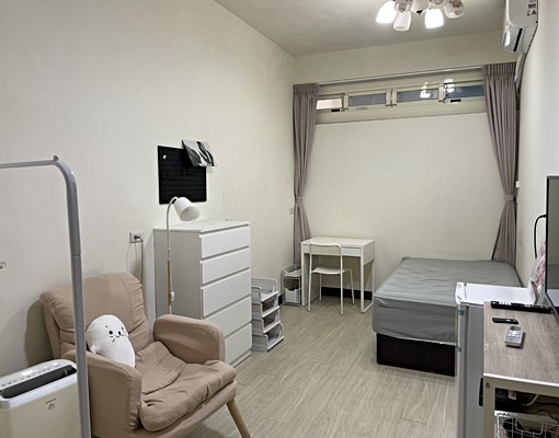 近園區~稀有釋出溫馨小套房附機車位 - Image 1