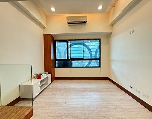 新巨蛋採光木質調套房🚝回家就有放鬆的感覺 - Image 1