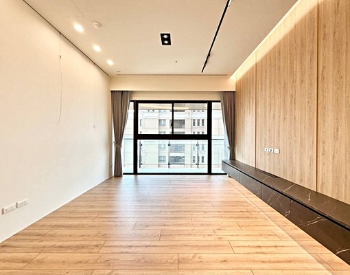 速速⚡️靜謐奢居💎百萬裝潢💎採光視野戶💎雙平車 - Image 4