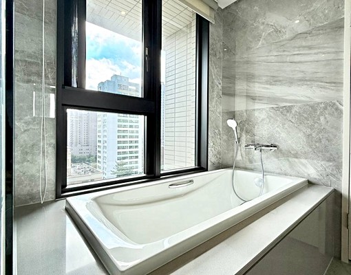 速速⚡️靜謐奢居💎百萬裝潢💎採光視野戶💎雙平車 - Image 13