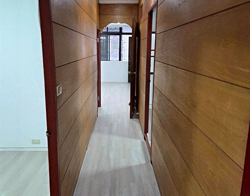 裕民夜市,新埔雙捷運機能好整層出租 - Image 2