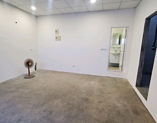 近徐匯中學站一樓交叉入口店面一樓可停車可工作室倉庫飲料店 - 591租屋網 - Image 1