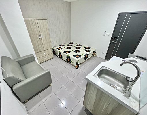 潭子車站🔥可租補🇵🇭獨洗小資套✨共曬✨子母車✨室內機車 - Image 9