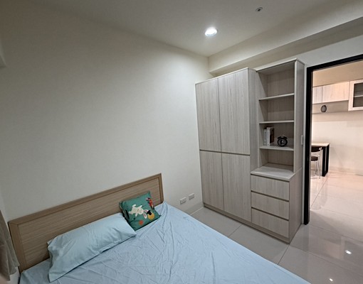 整層住家|鳳山華鳳特區稀有釋出!!|2房2廳1衛電梯大樓 - Image 4