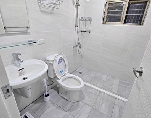 全新首租💛頂溪/永安市場💛租補💛共生宅💛廚房/台電 - Image 9