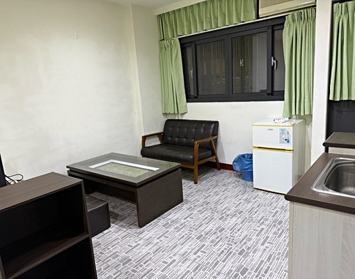 東區大套房可貓可租補 - Image 5