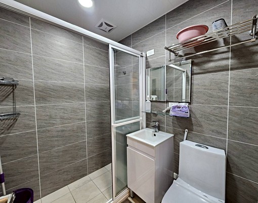 七張永華大廈電梯三房『央北團隊』洪斌峰 - Image 7