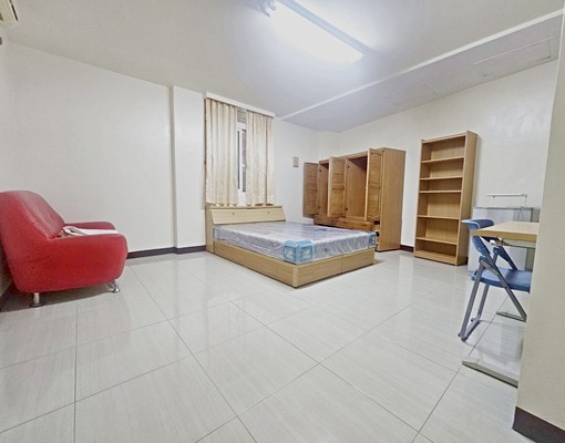 👍誠信小施🏠近成大優質套房🉑租補✨垃圾代收全新變頻冷氣 - Image 11