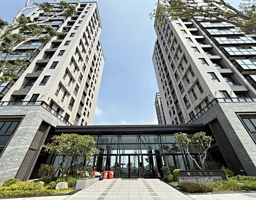 近青埔客運園區💐大耀首賦三房車🌹可租補附家俱電~雙衛開窗 - Image 14