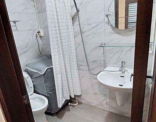 全新套房衛浴開窗獨洗獨曬變頻冷暖空調近美光友達麥當勞可貓 - 591租屋網 - Image 5